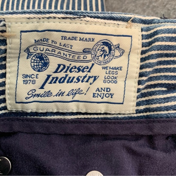 Diesel Chi Fit Slim Thigh Adjustable Striped Women’s Jeans Size 27 - Picture 4 of 8